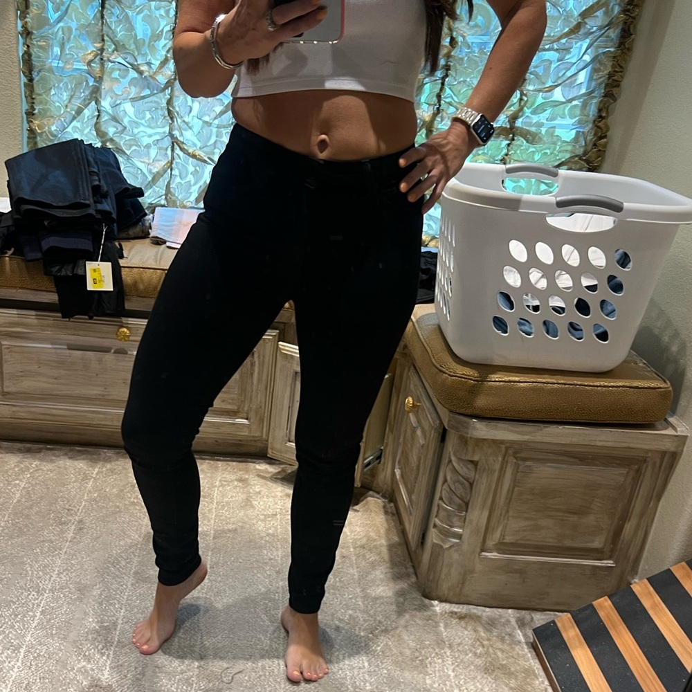 Paige new skinny jeans size 26